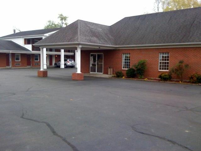 Bourbon Capital Inn Bardstown Exterior photo